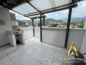 foto_104782_901271444_8871764899_ss