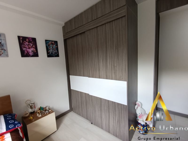 foto_104782_901271444_8909669956_ss