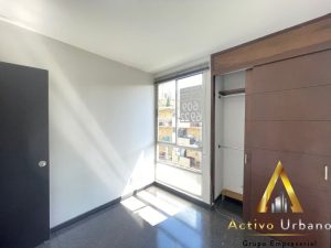 foto_104782_901271444_8926004102_ss