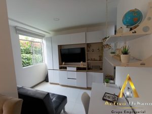 foto_104782_901271444_8968830442_ss