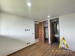 foto_104782_901271444_8976566872_ss