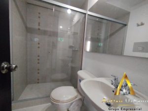 foto_104782_901271444_8997766803_ss