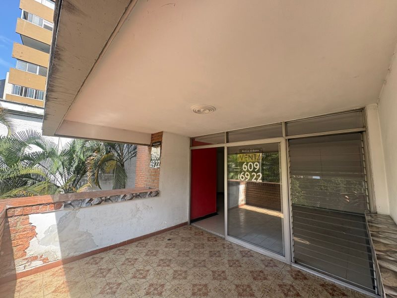 foto_104782_901271444_9027651445_ss