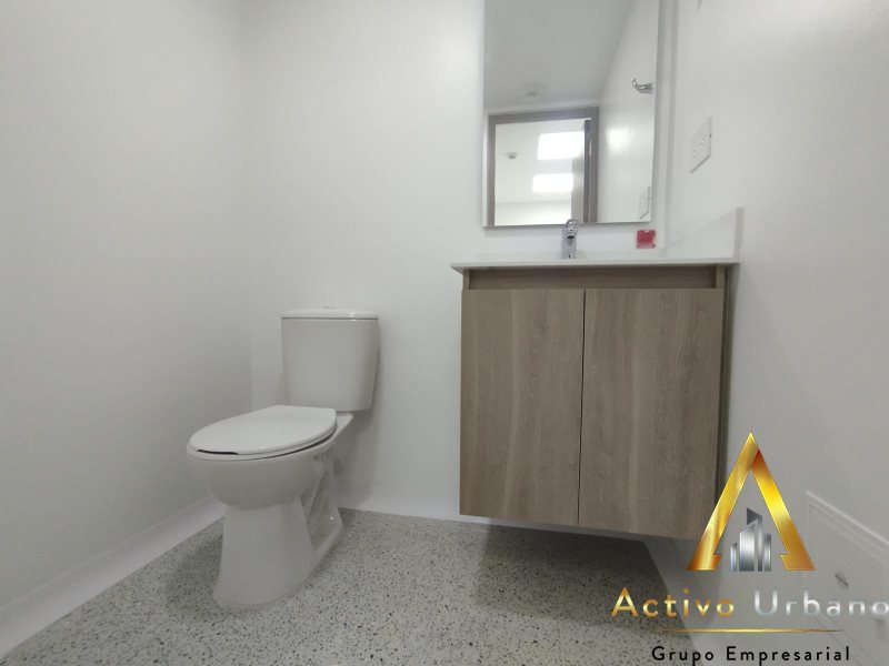 foto_104782_901271444_9028807881_ss