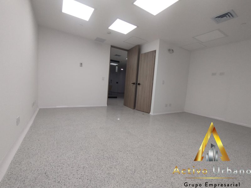 foto_104782_901271444_9029791578_ss