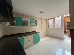 foto_104782_901271444_9042148608_ss