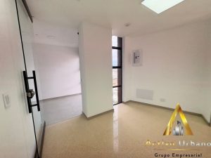 foto_104782_901271444_9060100859_ss