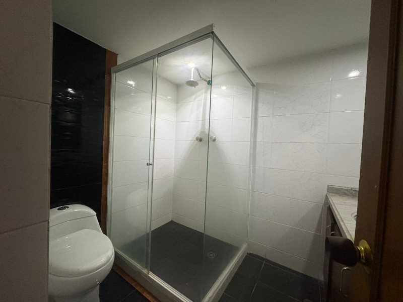 foto_104782_901271444_9072814328_ss