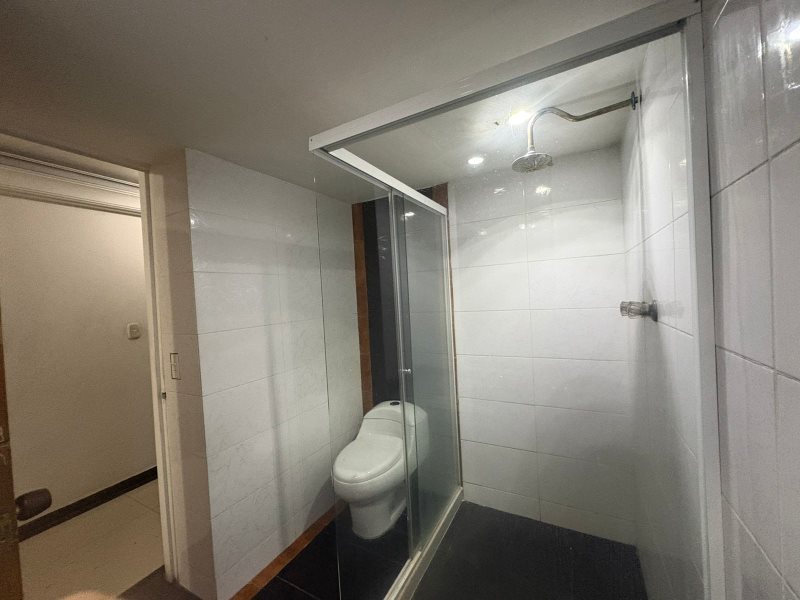 foto_104782_901271444_9079107702_ss