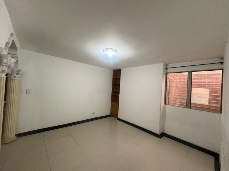 foto_104782_901271444_9083543244_ss