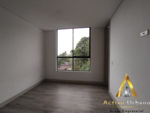 foto_104782_901271444_9125628189_ss