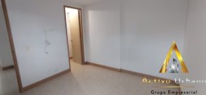 foto_104782_901271444_9147686890_ss