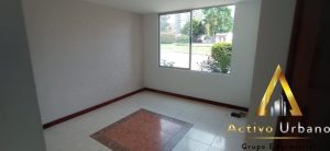 foto_104782_901271444_9182192950_ss