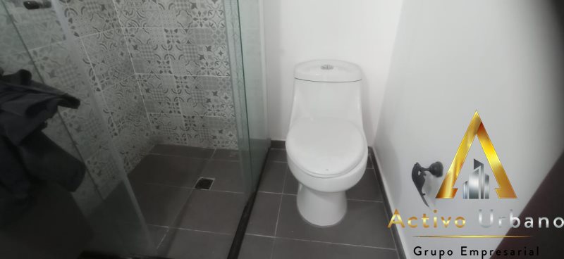 foto_104782_901271444_9218050636_ss