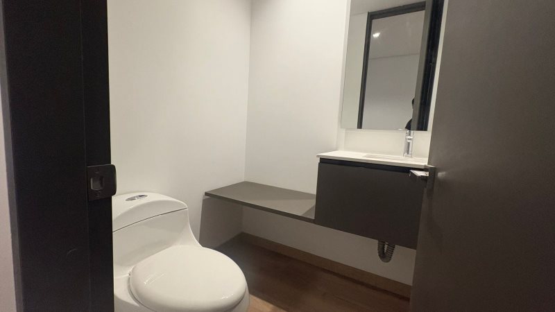 foto_104782_901271444_9220125575_ss