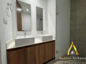 foto_104782_901271444_9276289310_ss