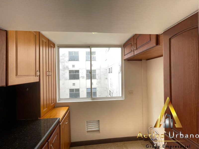 foto_104782_901271444_9297608590_ss