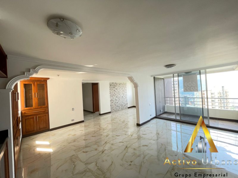 foto_104782_901271444_9297637919_ss