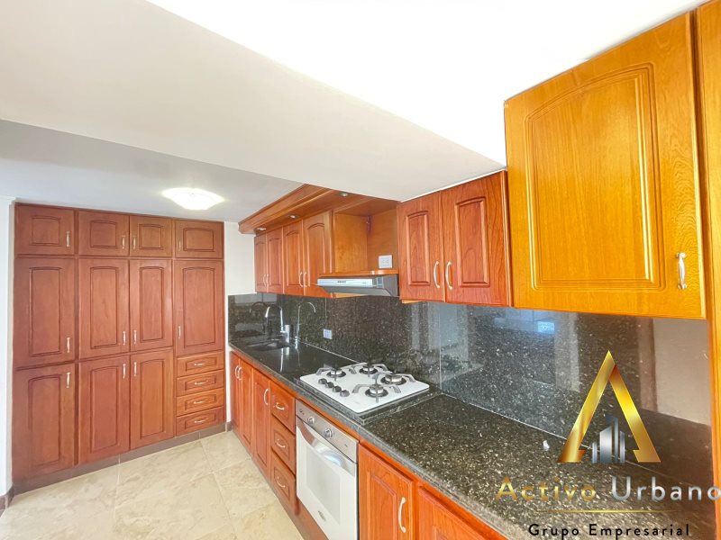 foto_104782_901271444_9311553901_ss