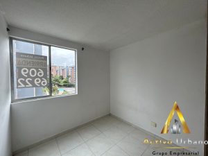 foto_104782_901271444_9397596115_ss