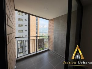 foto_104782_901271444_9512559190_ss