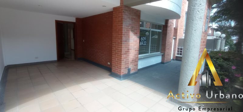 foto_104782_901271444_9515119252_ss