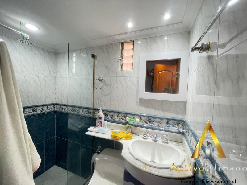 foto_104782_901271444_9527258241_ss