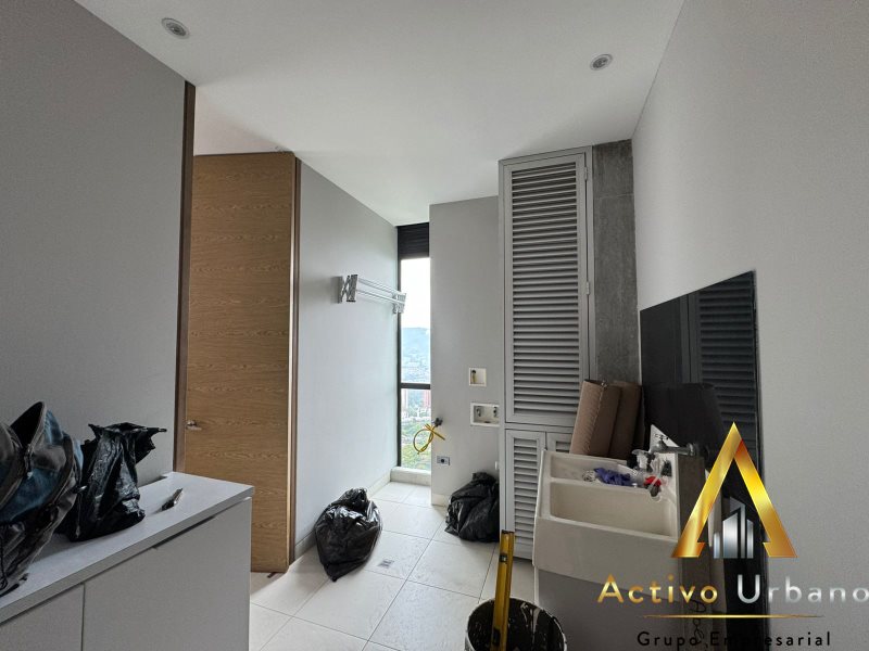 foto_104782_901271444_9678135273_ss