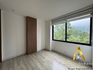 foto_104782_901271444_9697677492_ss