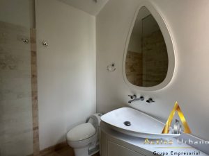 foto_104782_901271444_9705020372_ss