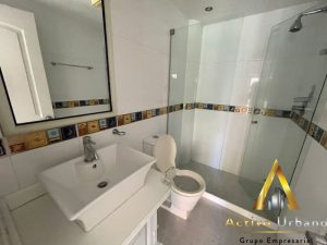 foto_104782_901271444_9731368980_ss