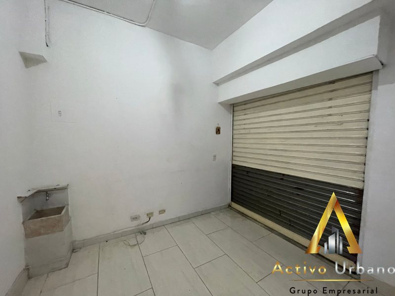 foto_104782_901271444_9769058502_ss