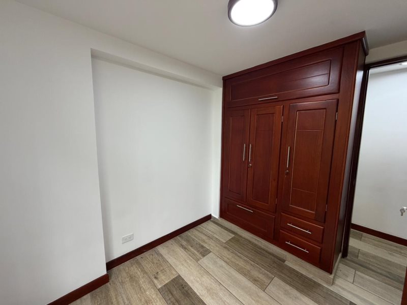 foto_104782_901271444_9770525276_ss