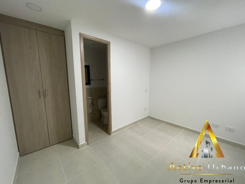 foto_32721_901271444_0718470927_ss