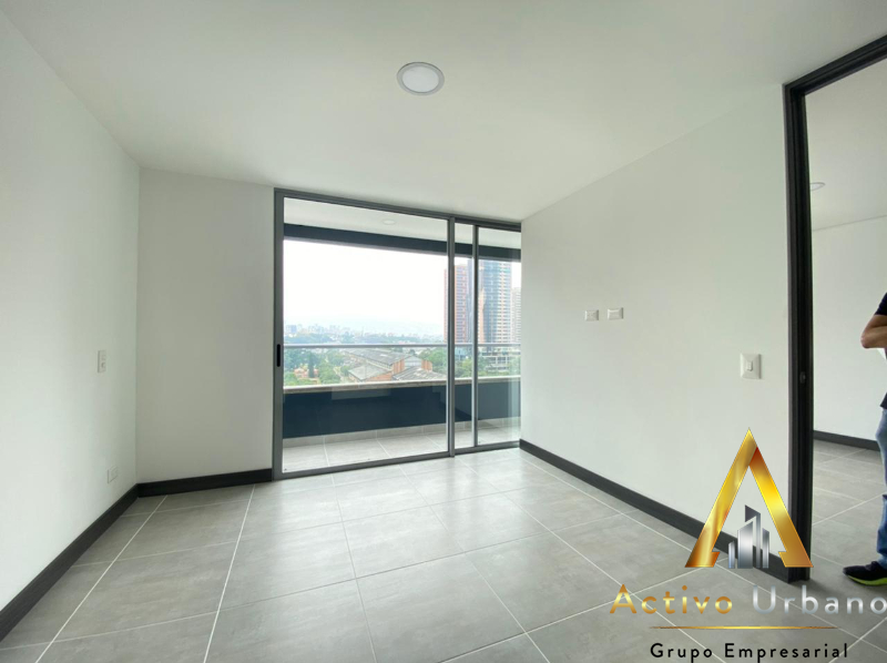 foto_32721_901271444_1873316562_ss