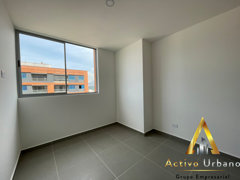 foto_32721_901271444_2951156407_ss