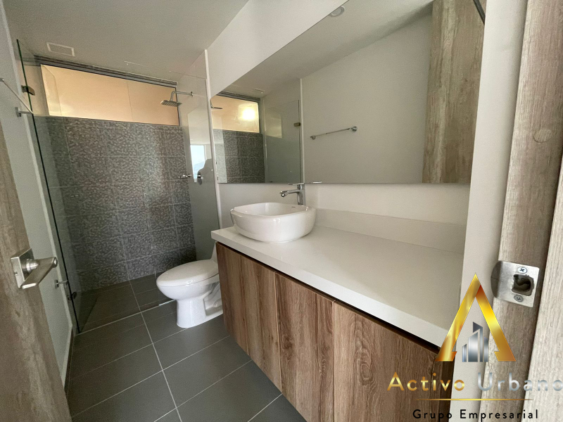 foto_32721_901271444_2956273378_ss