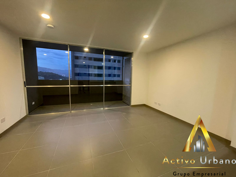 foto_32721_901271444_4109378599_ss