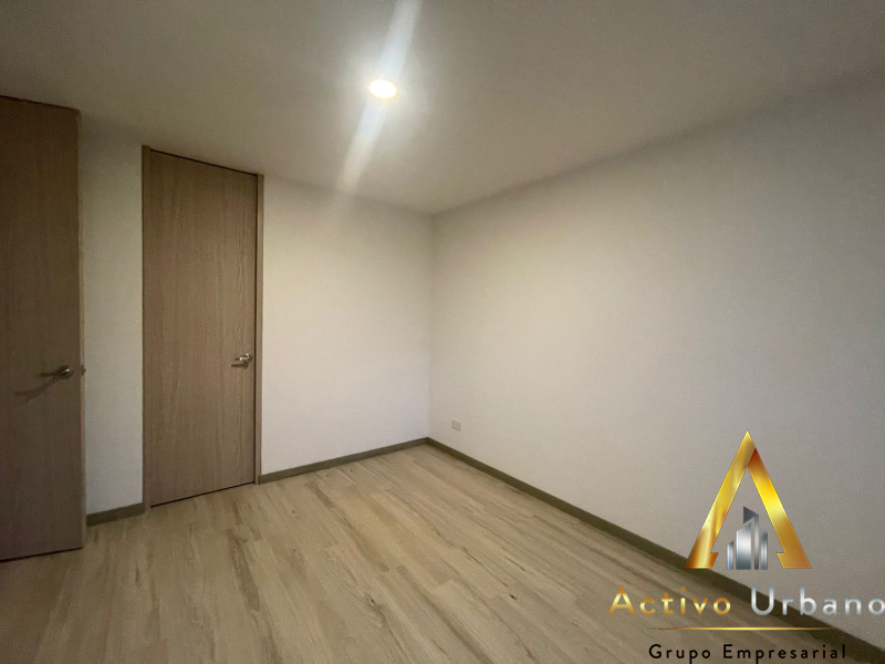 foto_32721_901271444_4116970253_ss