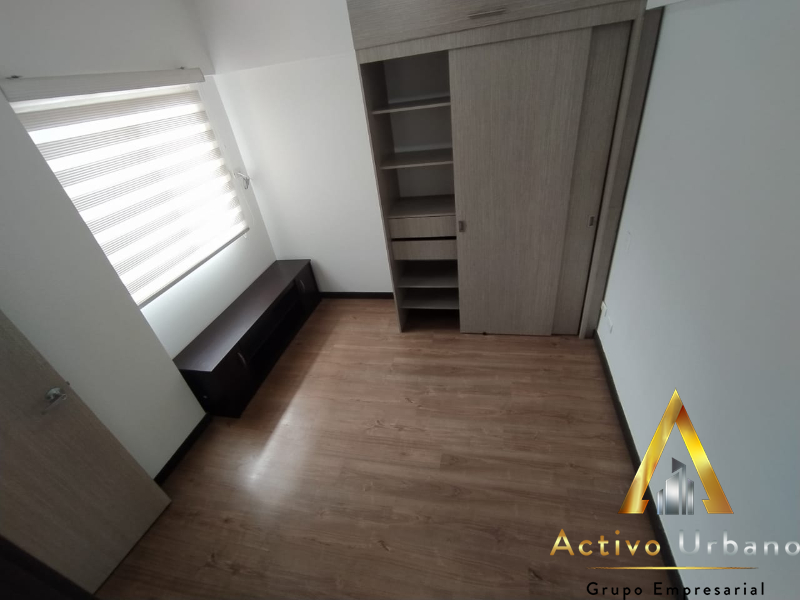 foto_32721_901271444_6982924880_ss