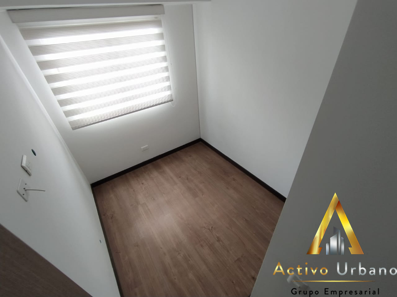 foto_32721_901271444_6990646429_ss