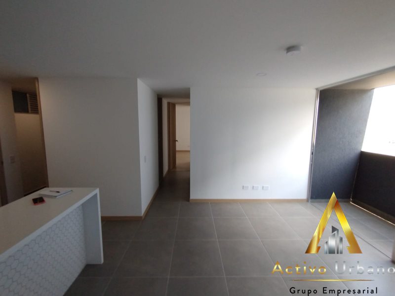 foto_32721_901271444_7139553897_ss