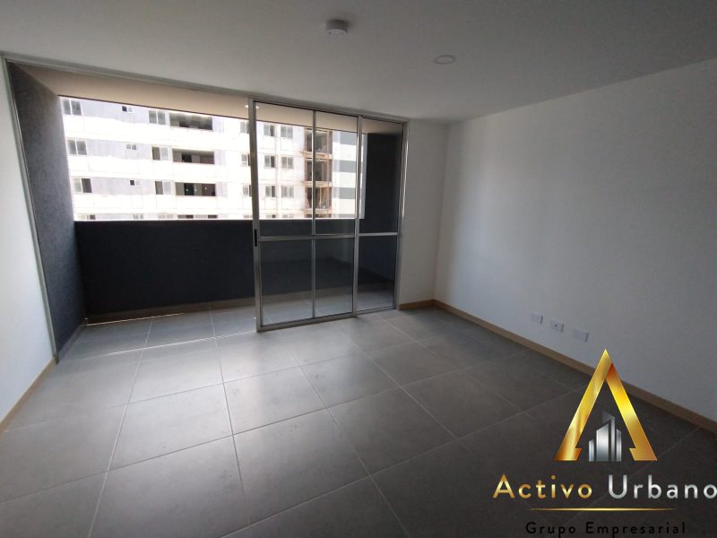 foto_32721_901271444_7140692184_ss