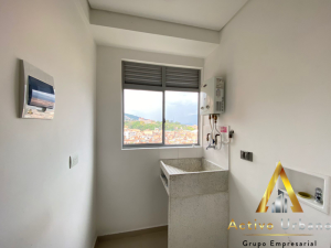 foto_32721_901271444_8144244845_ss