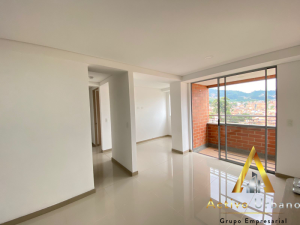 foto_32721_901271444_8182984773_ss