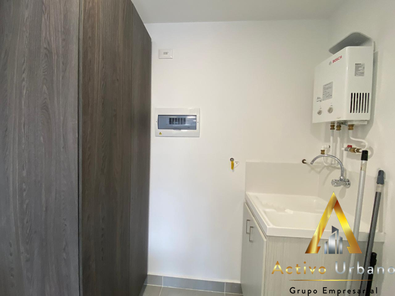 foto_32721_901271444_8401431988_ss