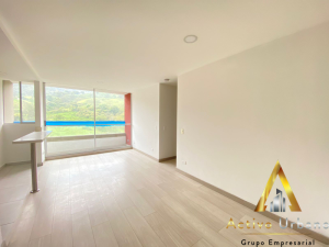 foto_32721_901271444_9838444859_ss