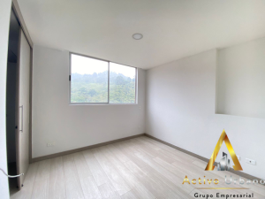 foto_32721_901271444_9913883740_ss