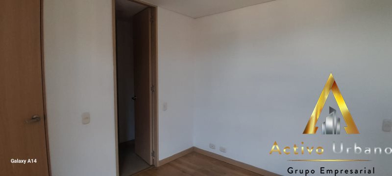 foto_104581_901271444_3274393356_ss