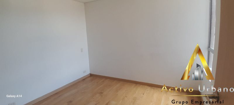 foto_104581_901271444_3274713382_ss